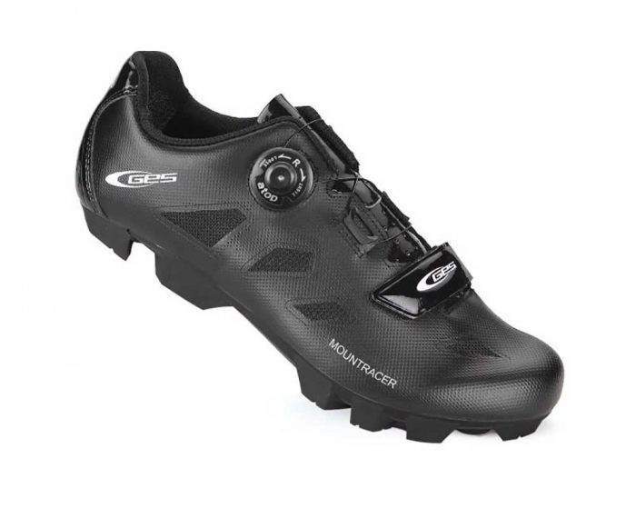 Zapatilla Ges Mountracer negra