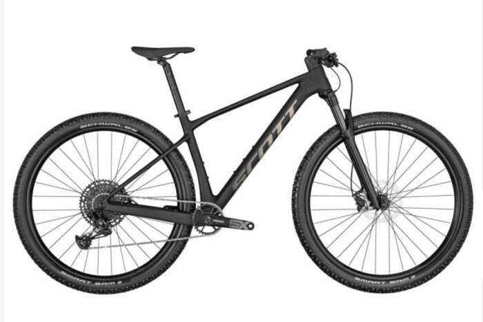 Scott Scale 940 carbono, negra